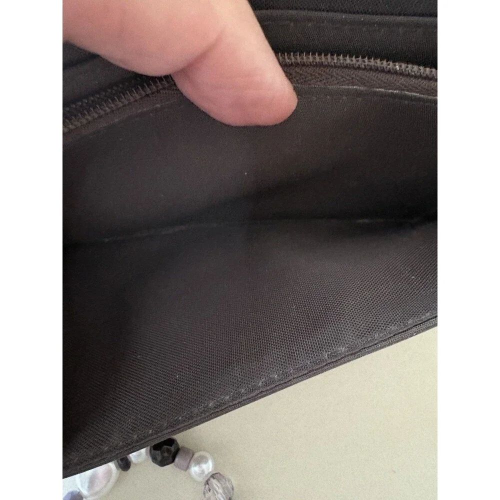 Relic Brown Tooled Gold Embossed Paisley Clutch Wallet Credit Card